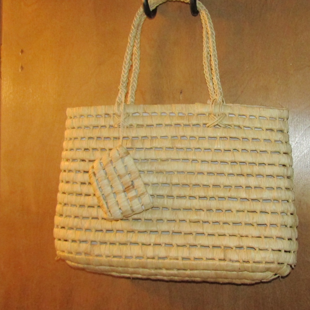 Lord & Taylor Hand Bag with matching pouch